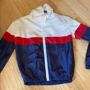 Raincoat/windbreaker